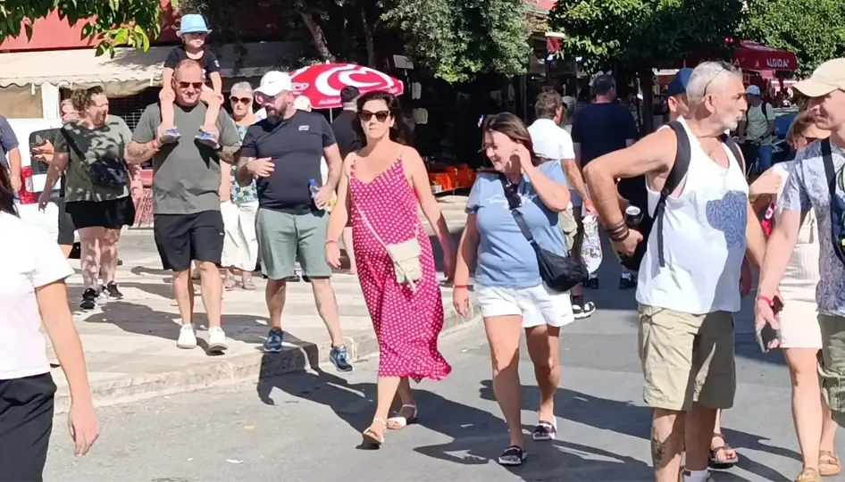 Antalya turizminde 752 bin ziyaretçi kaybı: Almanya ve İngiltere geriledi