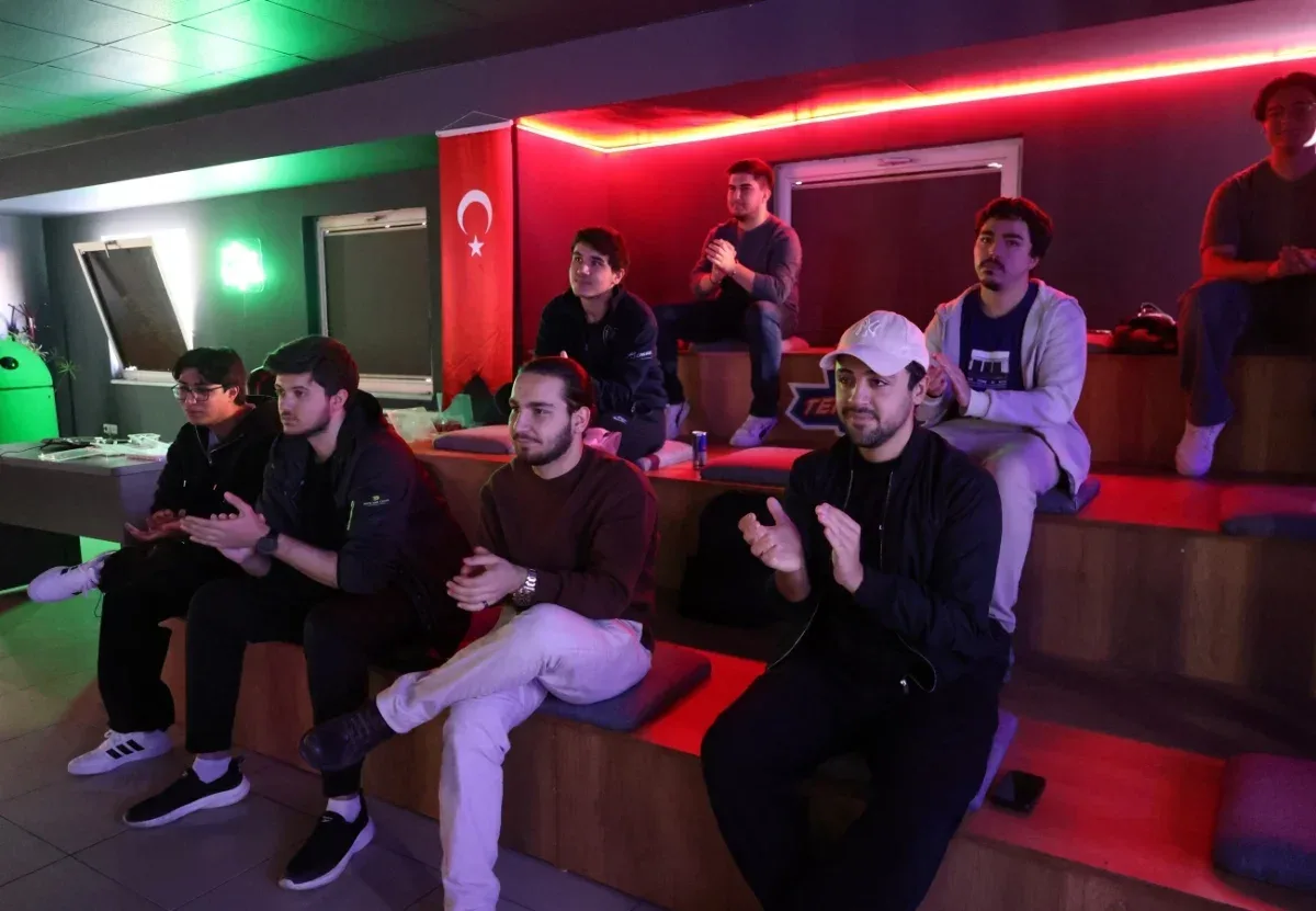 Keçiören TEKNOMER'de üniversite öğrencileri espor turnuvasında buluştu