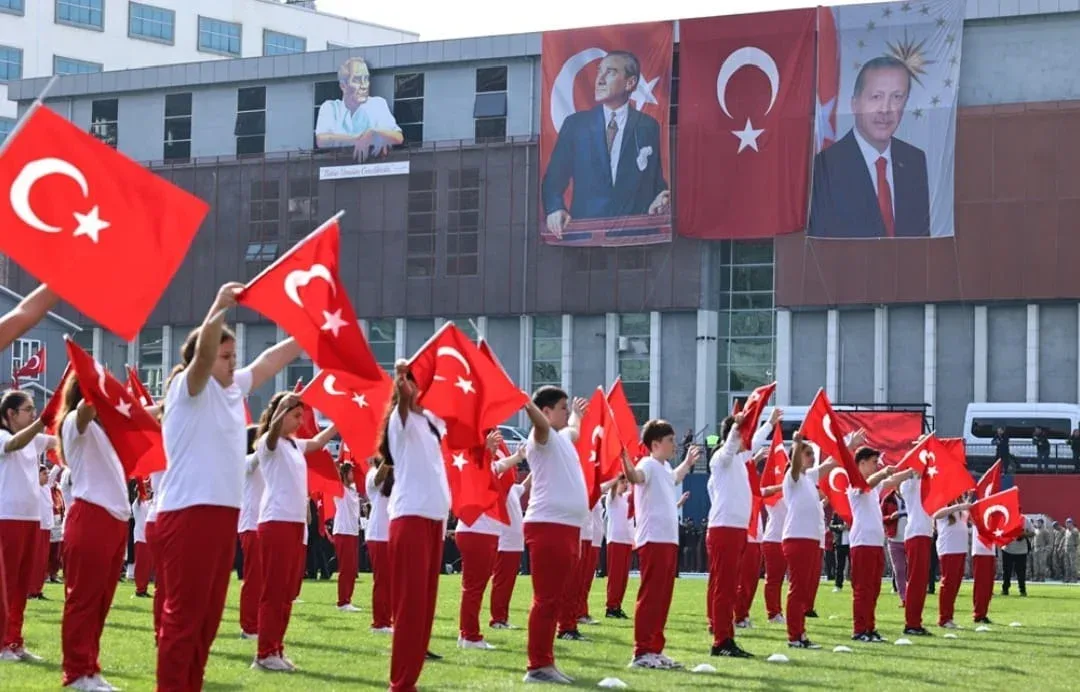 Zonguldak'ta Cumhuriyetimizin 103. Yılı büyük bir coşkuyla kutlandı