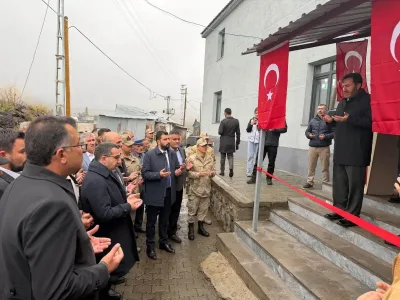 Kağızman Tunçkaya köyü’nde yeni cami dualarla ibadete açıldı